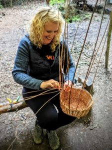 TRIBE Bushcraft making willow baskets 6